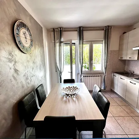 Sea La Vie Sabbiadoro Apartment *